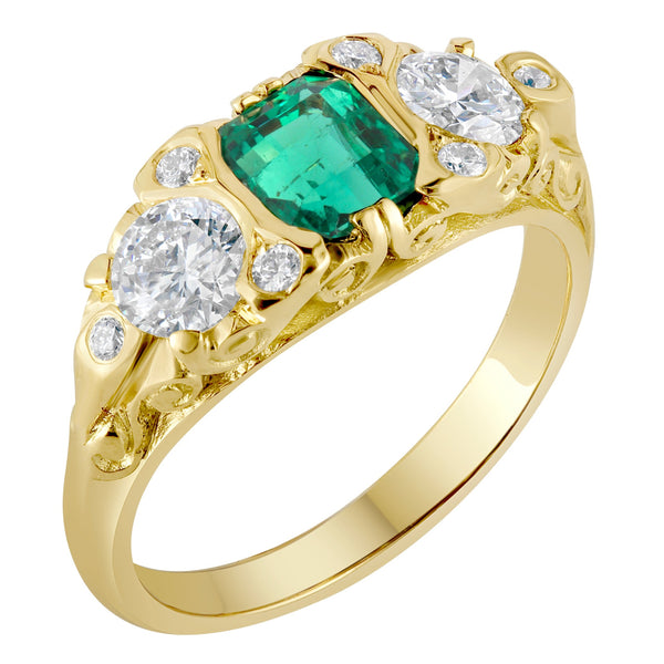 Vintage style emerald and yellow gold ring with diamonds